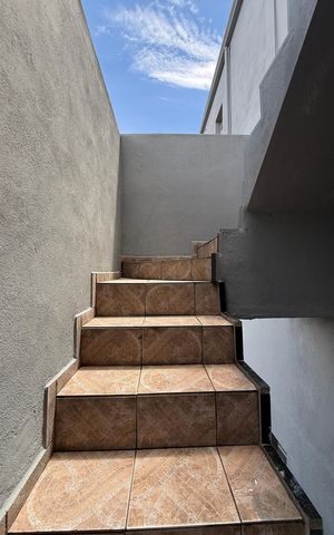 Casa para alugar com 51m², 2 quartos e sem vagaEscada 