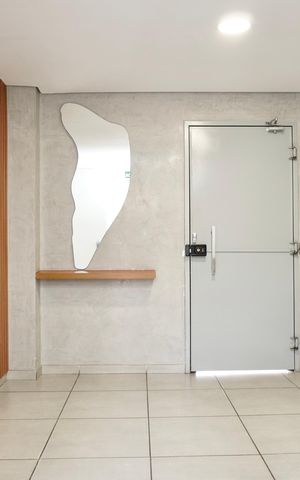 Apartamento à venda com 48m², 2 quartos e 2 vagas Apartamento à venda com 48m², 2 quartos e 2 vagasHall de entrada