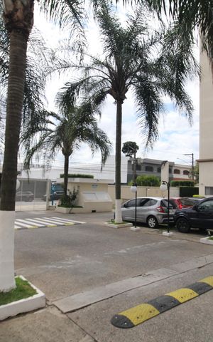Apartamento para alugar com 46m², 2 quartos e 1 vagaFachada