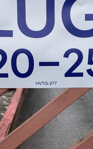 Apartamento para alugar com 55m², 2 quartos e 1 vagaPlaca 
