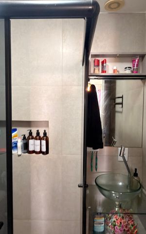 Apartamento para alugar com 39m², 2 quartos e sem vaga Apartamento para alugar com 39m², 2 quartos e sem vagaBanheiro