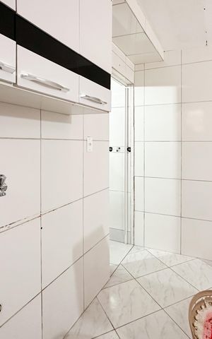 Casa à venda com 125m², 3 quartos e 2 vagas Casa à venda com 125m², 3 quartos e 2 vagasÁrea de Serviço