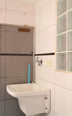 Apartamento à venda com 40m², 2 quartos e 1 vagaÁrea de Serviço