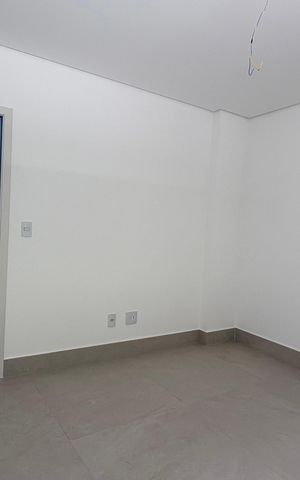 Apartamento à venda com 117m², 3 quartos e 2 vagasSemi-suíte 1