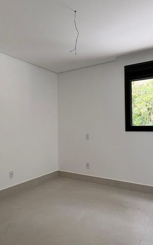 Apartamento à venda com 117m², 3 quartos e 2 vagasSemi-suíte 1