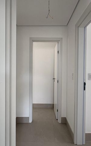 Apartamento à venda com 117m², 3 quartos e 2 vagasCorredor 