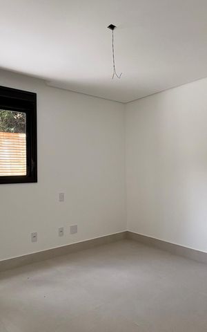 Apartamento à venda com 117m², 3 quartos e 2 vagasSemi-suíte 2