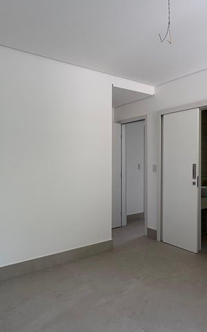 Apartamento à venda com 117m², 3 quartos e 2 vagasSemi-suíte 2