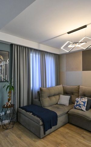 Casa de condomínio à venda com 200m², 3 quartos e 2 vagasSala