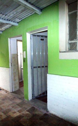Casa para alugar com 130m², 4 quartos e 1 vagaÁrea de Serviço