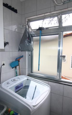 Apartamento à venda com 63m², 3 quartos e 1 vagaÁrea de Serviço
