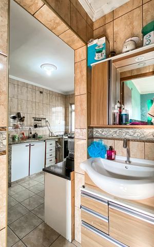 Apartamento para alugar com 57m², 2 quartos e 1 vaga Apartamento para alugar com 57m², 2 quartos e 1 vagaBanheiro