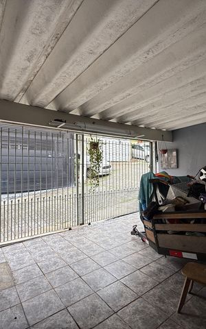 Casa para alugar com 60m², 1 quarto e sem vaga Casa para alugar com 60m², 1 quarto e sem vagaGaragem