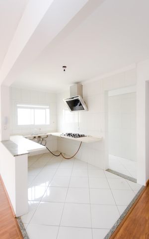 Apartamento à venda com 90m², 2 quartos e 2 vagasCozinha
