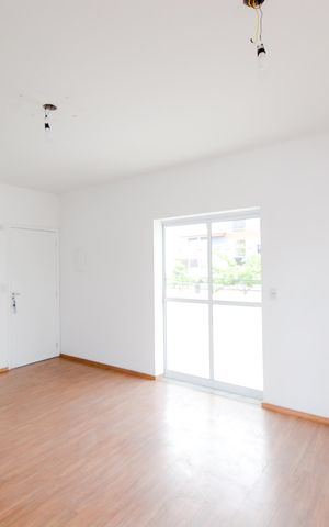 Apartamento à venda com 90m², 2 quartos e 2 vagasSala