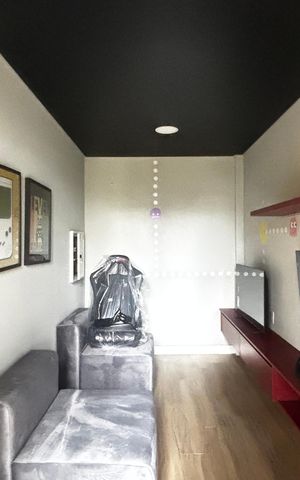 Apartamento à venda com 43m², 2 quartos e 1 vaga Apartamento à venda com 43m², 2 quartos e 1 vagaÁrea comum