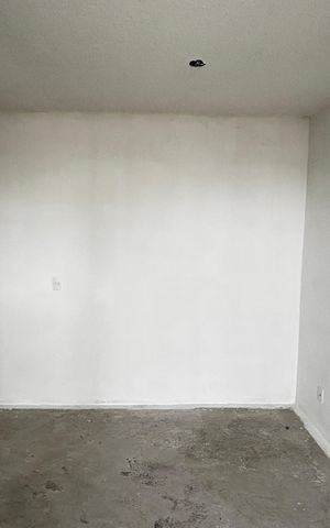 Apartamento à venda com 43m², 2 quartos e 1 vaga Apartamento à venda com 43m², 2 quartos e 1 vagaSala/Cozinha