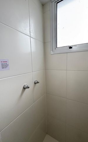Apartamento à venda com 43m², 2 quartos e 1 vaga Apartamento à venda com 43m², 2 quartos e 1 vagaBanheiro