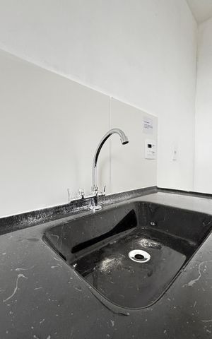 Apartamento à venda com 43m², 2 quartos e 1 vaga Apartamento à venda com 43m², 2 quartos e 1 vagaSala/Cozinha