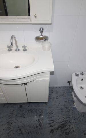 Apartamento à venda com 97m², 2 quartos e 2 vagasÁrea de Serviço - Banheiro