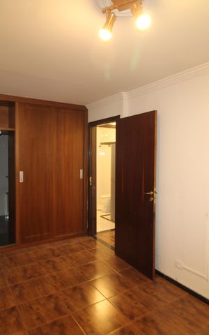 Apartamento à venda com 97m², 2 quartos e 2 vagasQuarto 2