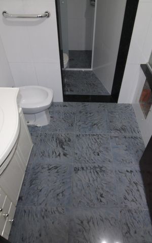 Apartamento à venda com 97m², 2 quartos e 2 vagasÁrea de Serviço - Banheiro