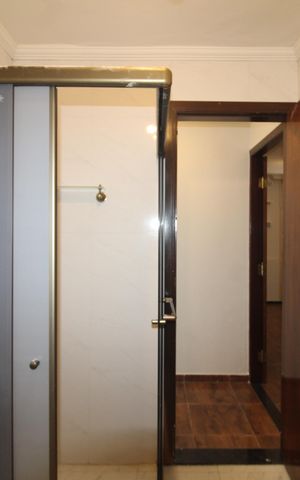 Apartamento à venda com 97m², 2 quartos e 2 vagasBanheiro