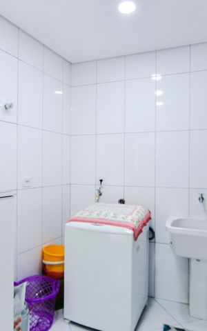 Casa à venda com 110m², 2 quartos e 2 vagasÁrea de Serviço