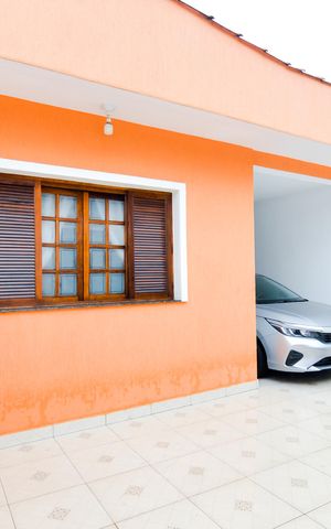 Casa à venda com 110m², 2 quartos e 2 vagasGaragem