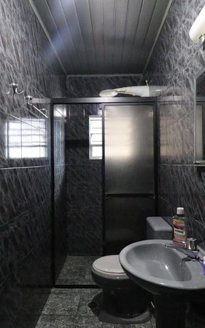 Casa à venda com 115m², 3 quartos e 2 vagasBanheiro da Suíte