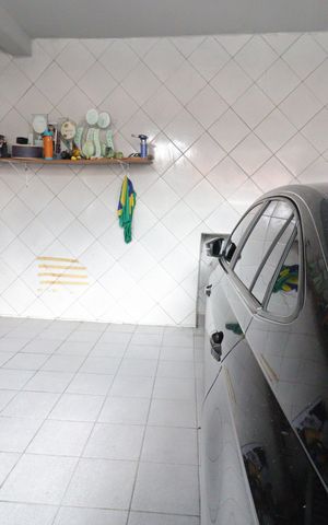 Casa à venda com 115m², 3 quartos e 2 vagasGaragem