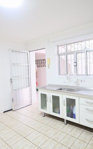 Casa para alugar com 150m², 3 quartos e 2 vagasCozinha