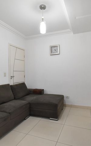 Casa à venda com 162m², 3 quartos e 2 vagasSala