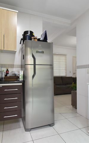 Casa à venda com 162m², 3 quartos e 2 vagasCozinha