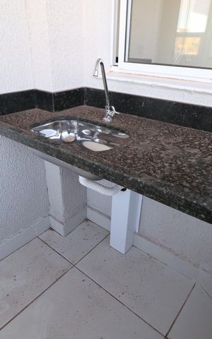 Apartamento para alugar com 52m², 2 quartos e sem vagaSacada