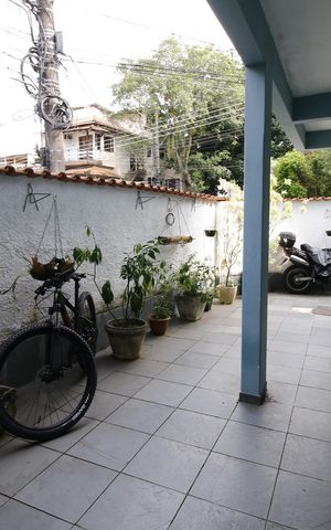 Casa de condomínio à venda com 370m², 4 quartos e 1 vagaQuintal