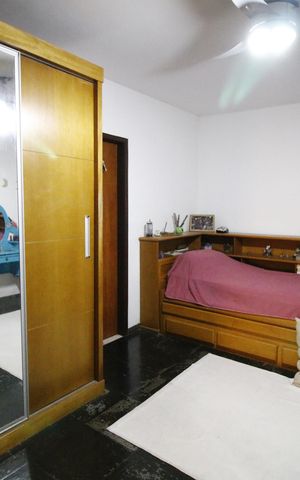 Casa de condomínio à venda com 370m², 4 quartos e 1 vagaQuarto 2