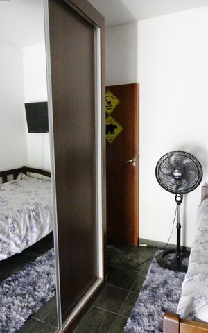 Casa de condomínio à venda com 370m², 4 quartos e 1 vagaQuarto 1