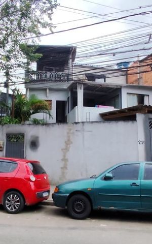 Casa para alugar com 85m², 3 quartos e 1 vagaFachada