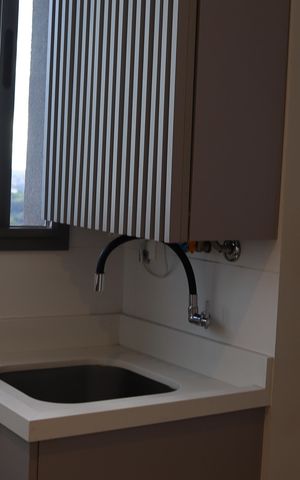 Apartamento à venda com 180m², 3 quartos e 3 vagasÁrea de Serviço