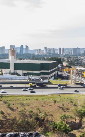 Apartamento para alugar com 49m², 2 quartos e 1 vagaVista