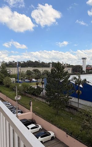 Apartamento à venda com 97m², 3 quartos e 2 vagasVaranda 