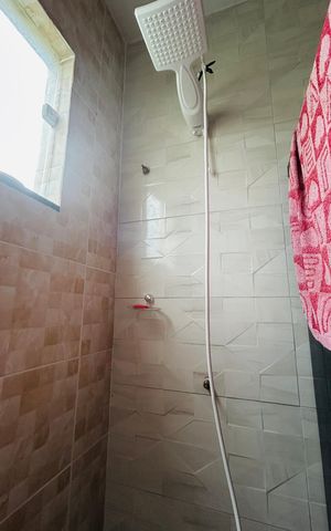 Casa de condomínio para alugar com 72m², 2 quartos e 2 vagas