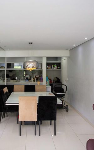 Apartamento à venda com 85m², 2 quartos e 2 vagasSala