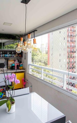 Apartamento à venda com 85m², 2 quartos e 2 vagasVaranda da Sala