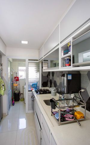 Apartamento à venda com 85m², 2 quartos e 2 vagasCozinha