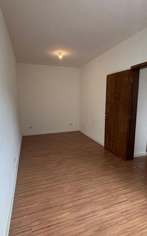 Casa para alugar com 125m², 2 quartos e 2 vagas Casa para alugar com 125m², 2 quartos e 2 vagasQuarto 2