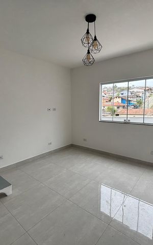 Casa para alugar com 125m², 2 quartos e 2 vagas Casa para alugar com 125m², 2 quartos e 2 vagasSala