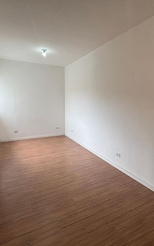Casa para alugar com 125m², 2 quartos e 2 vagas Casa para alugar com 125m², 2 quartos e 2 vagasQuarto 2