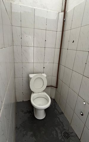 Casa para alugar com 125m², 2 quartos e 2 vagas Casa para alugar com 125m², 2 quartos e 2 vagasBanheiro garagem